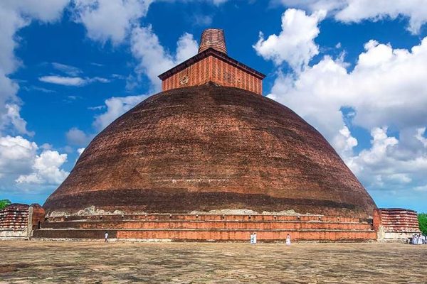 Jetavanaramaya Stupa